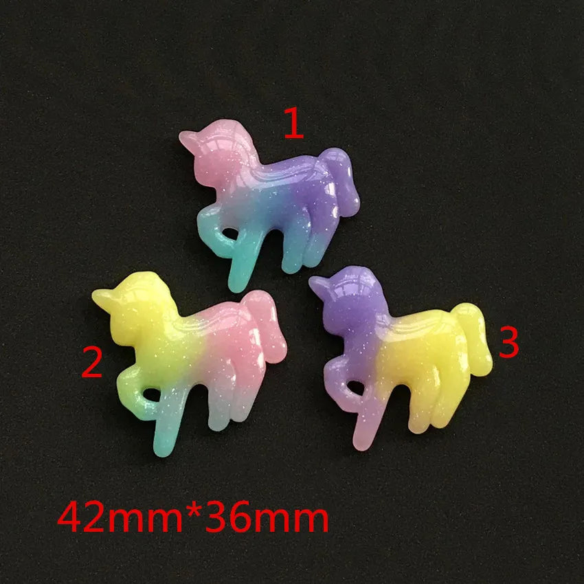 Pack 12 Unicorn Resin Charms | DIY Pendants for Necklaces & Keychains | The Party Days | The Party Days