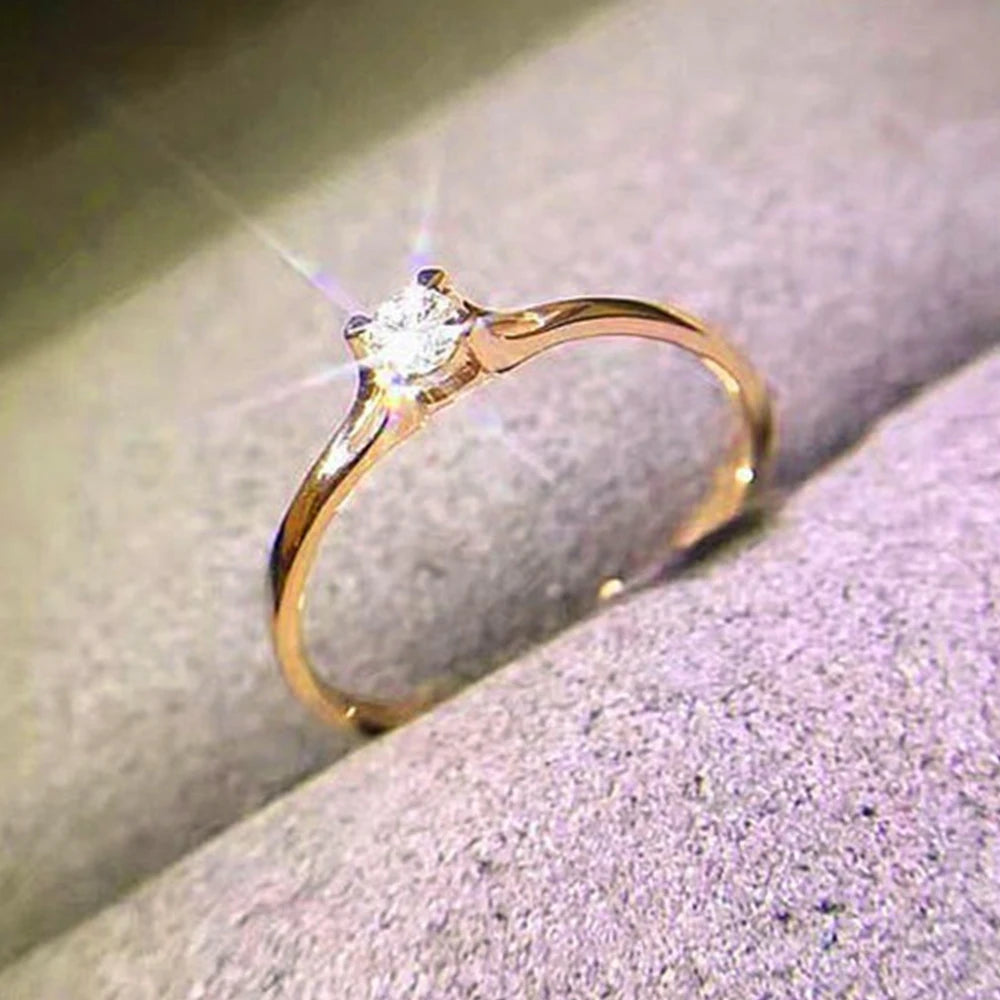 Minimalist Women's Wedding Ring with 4MM Cubic Zirconia – Elegant Engagement Band | The Party Days | The Party Days