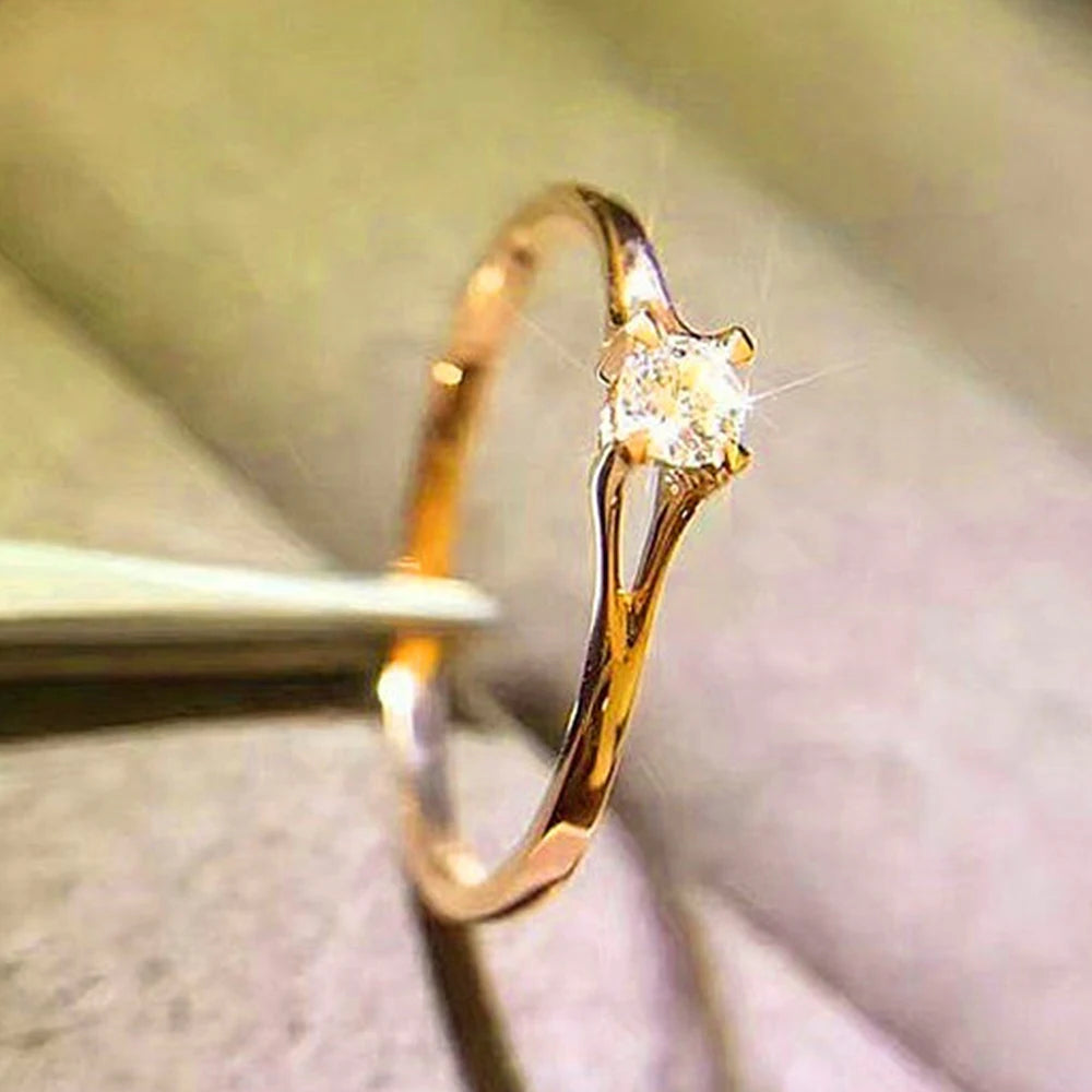 Minimalist Women's Wedding Ring with 4MM Cubic Zirconia – Elegant Engagement Band | The Party Days | The Party Days