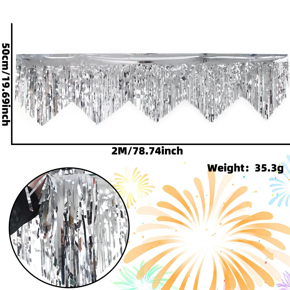 St. Patrick's Day Wavy Silk Rain Curtain 50x200cm – Green Party Banner – The Party Days | The Party Days