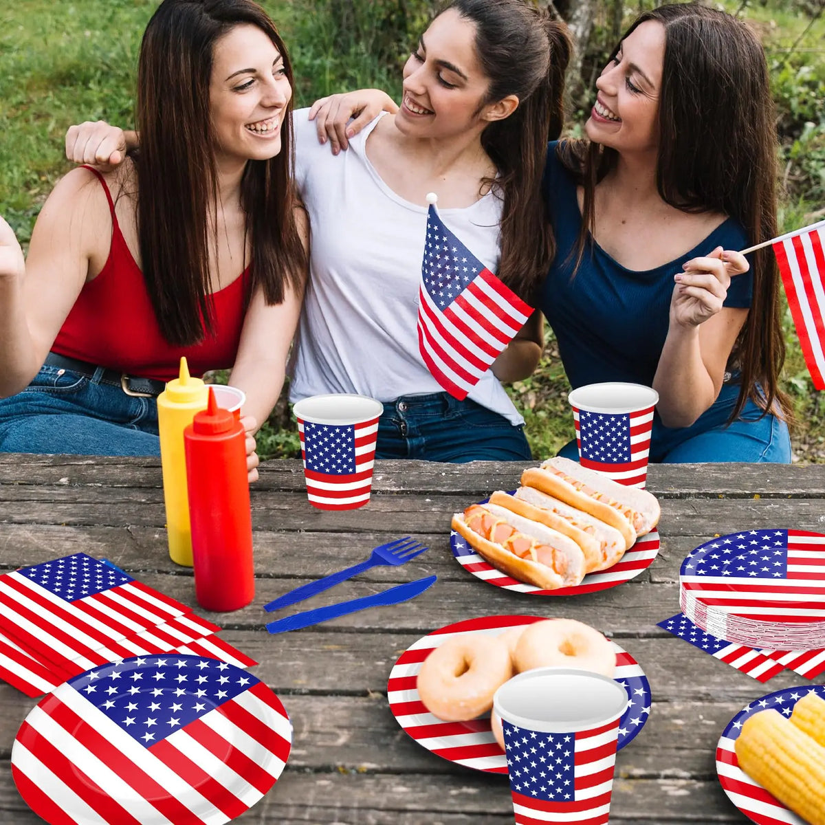 4th of July Party Decorations – USA Patriotic Party Supplies – Plates, Cups, Banner, Balloons & More – The Party Days | The Party Days