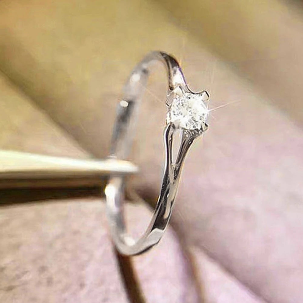 Minimalist Women's Wedding Ring with 4MM Cubic Zirconia – Elegant Engagement Band | The Party Days | The Party Days